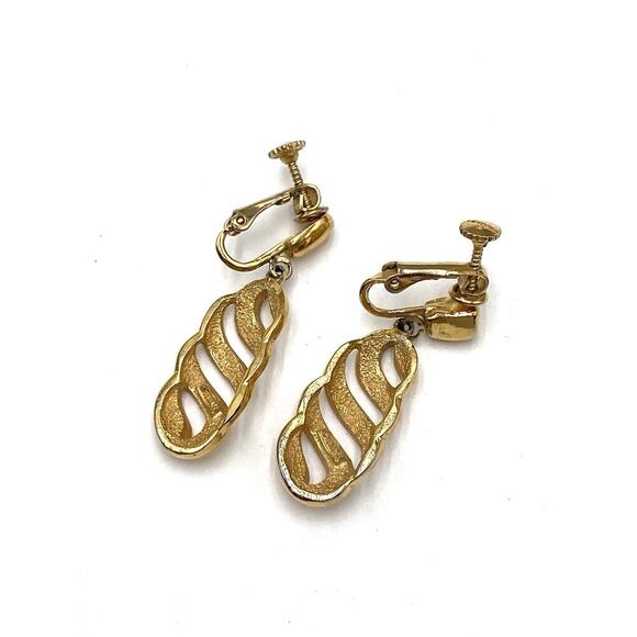 VENDOME Clips Vintage Earrings Dangles Drops Gold Tone Estate .55” - Picture 2 of 11